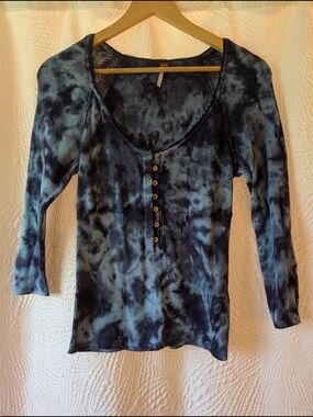 Free People Blue Tie-Dye Ribbed Long Sleeve Top